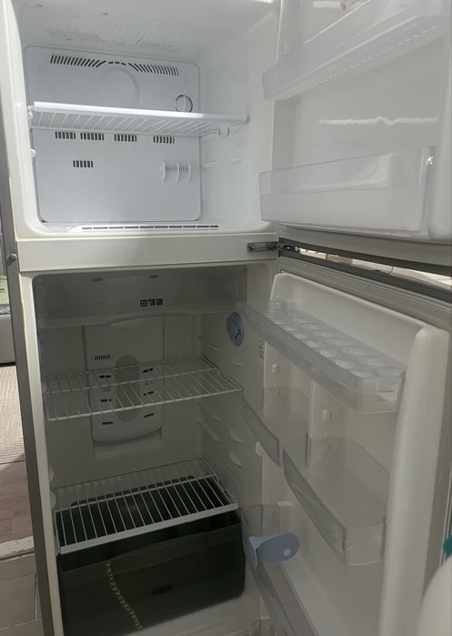 Продам холодильник Samsung