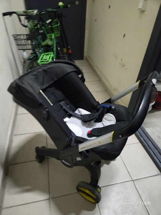 Продам коляску-автокресло