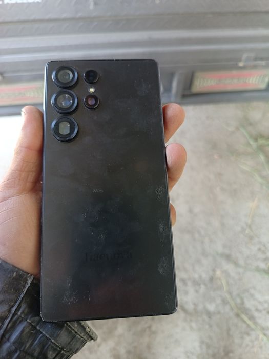 S25 ultra lux sotiladi