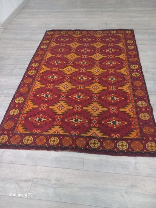 Продается ковер