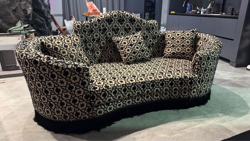 Продам мебель gucci