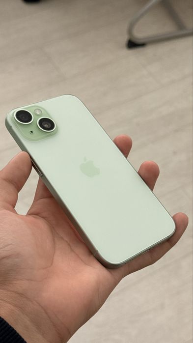 iPhone 15 128gb.