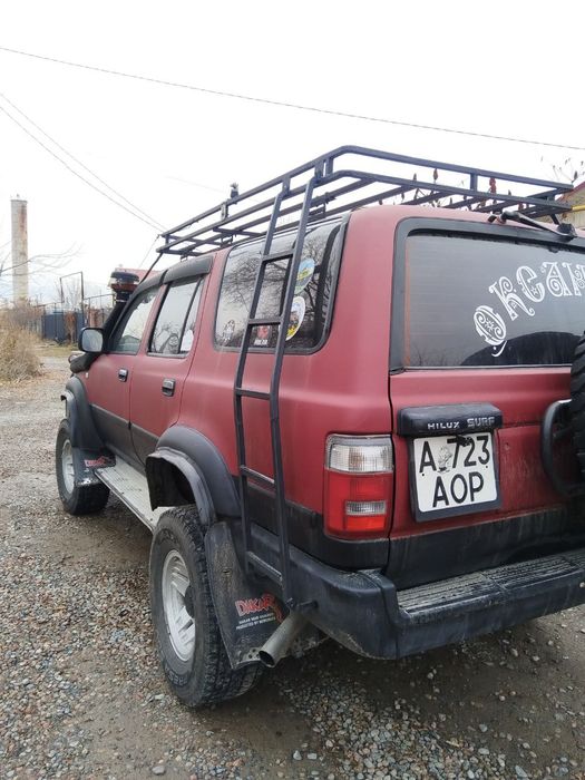 Продам Toyota Hilux surf 1995