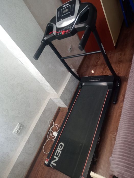 Беговая дорожка Genau