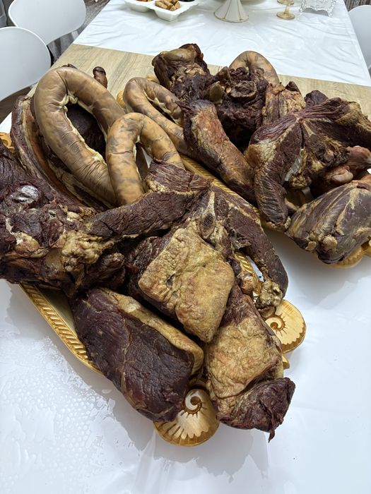 Копченое мясо конины