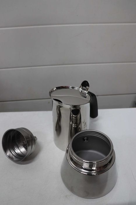 Bialetti Нова индукционна кафемашина Venus,подходяща за всички котлони