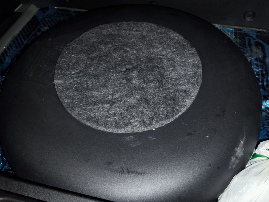 Треккер премьер плюс сотилади