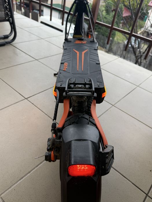 Trotinetă Electrică KuKirin G2 Pro | 1.579 KM | Suspensii | Stare Bună