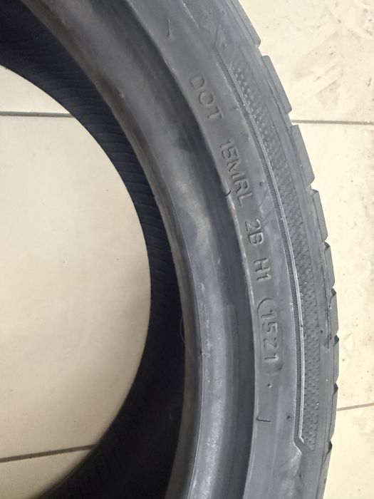 Hankook 225/40/17 DOT 21
