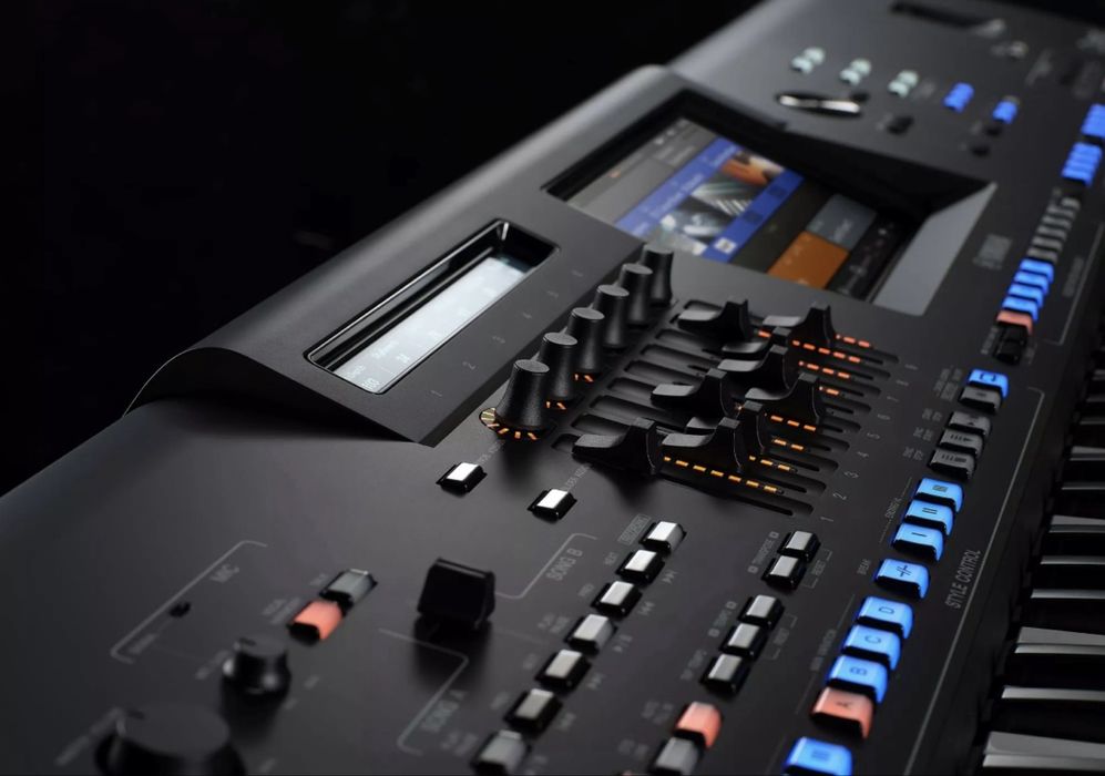 Продам Yamaha Genos2