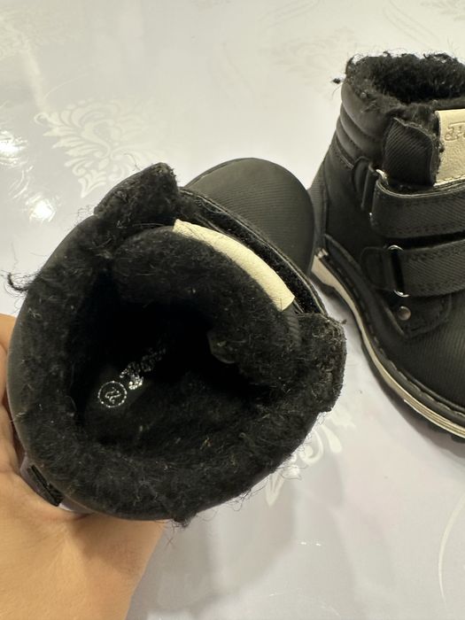 Продам ботиночки