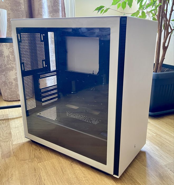 Carcasa DeepCoolCH-510WH + ventilatoare Noctua si Arctic
