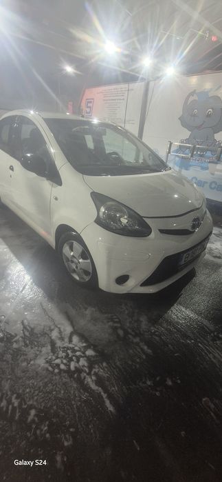 TOYOTA Aygo 2012 — imagine 4