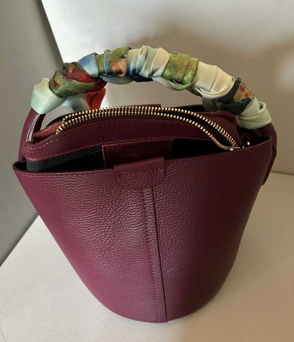 Елегантна малка чанта с копринен шал, 100% естествена кожа, Италия