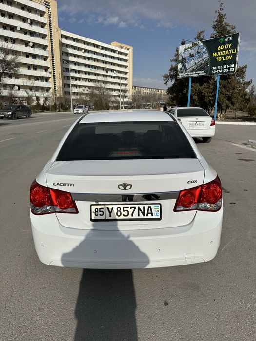 Cruze 1.6 AT без ДТП