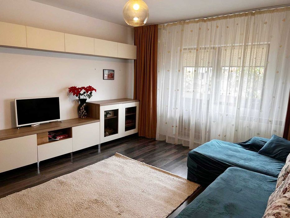Vand apartament 2 camere,zona Sebastian,etaj 4/8,60 mp,renovat,proprietar