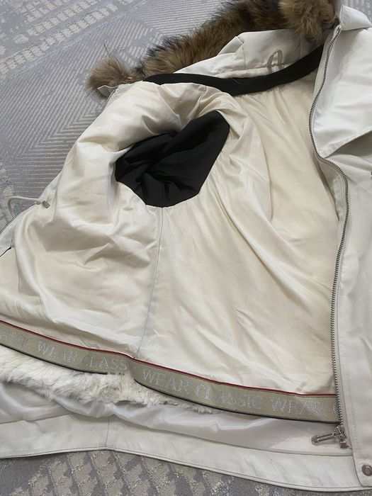 Продам женскую парку