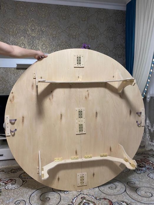 Круглые национальные столы трансформеры