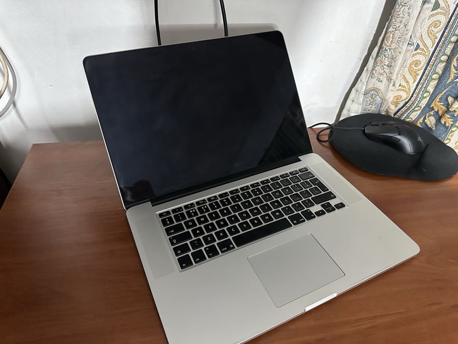 MacBook Pro Retina 15-inch Mid 2015