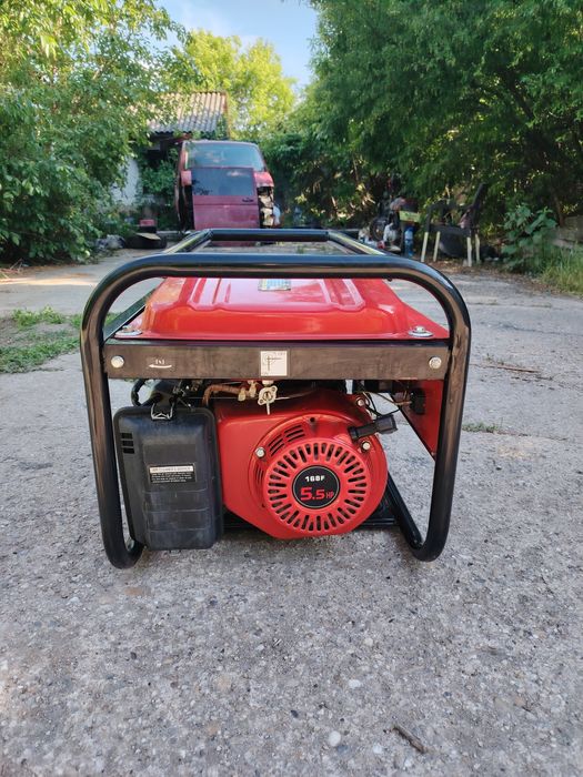 Generator pe benzina de 2 KW,5,5 CP