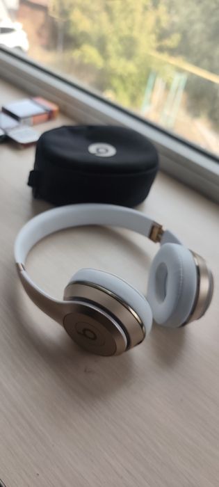 Beats solo3 оригинал в идеале