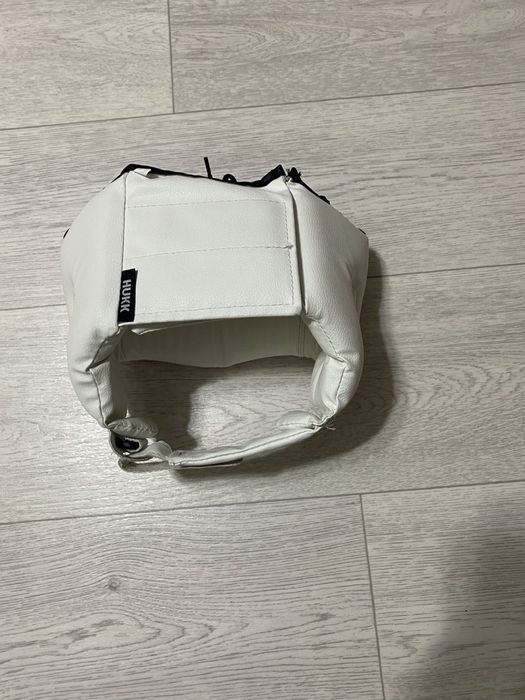 Продам шлем для каратэ