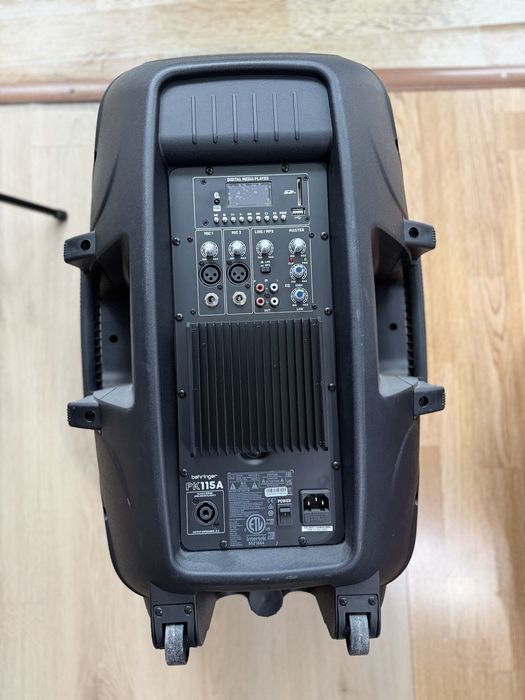 Behringer PK115A — активная акустическая система