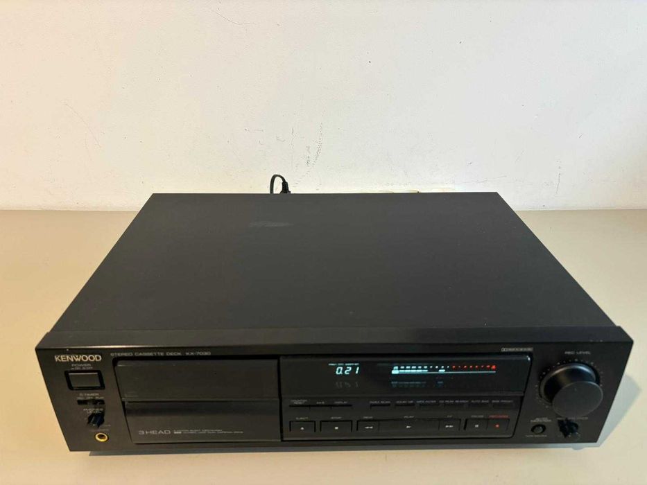 Deck Kenwood KX-7030  3-head, single compact cassette deck