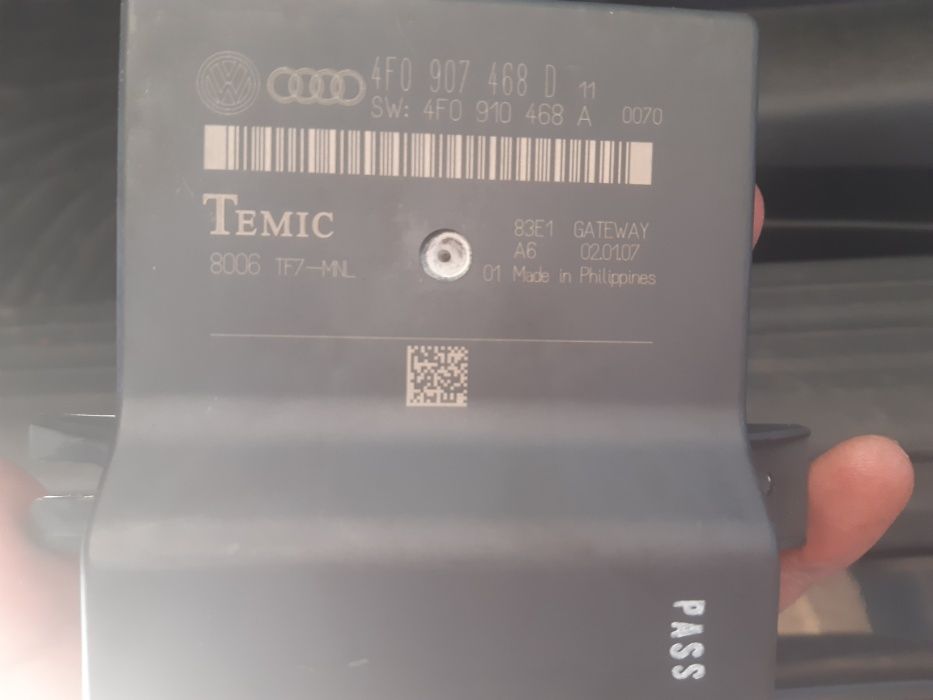 Modul gateway cod 4F0 910 468A Magazie cd cod 4E0 035 110 A A6 C6 4F