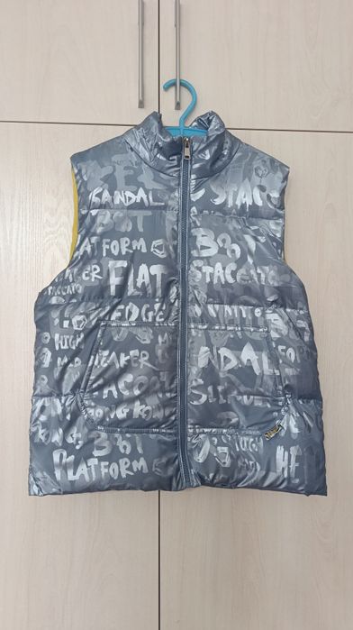 Жилетка для девочки 9-10 лет