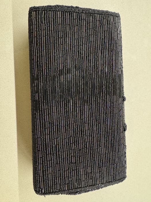 Елегантни черни клъчове