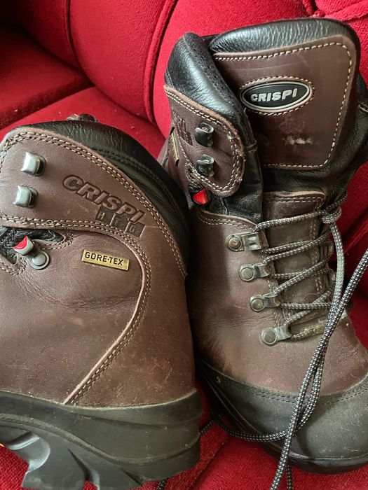 Туристически обувки