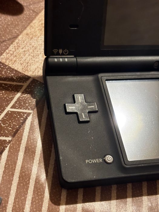Nintendo DSI ново