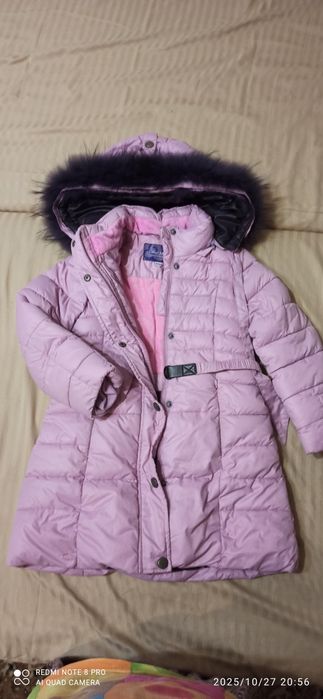 Продам Пальто зимнее на девочку 110