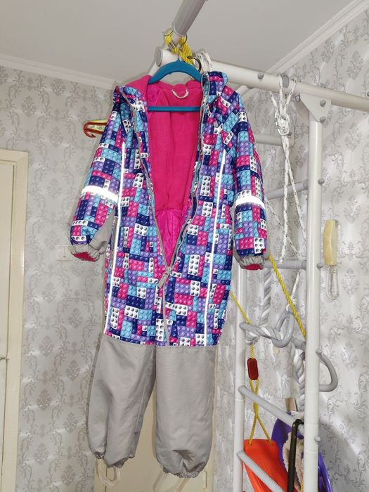 Комбинезон на девочку, 110р. (4-5 лет)