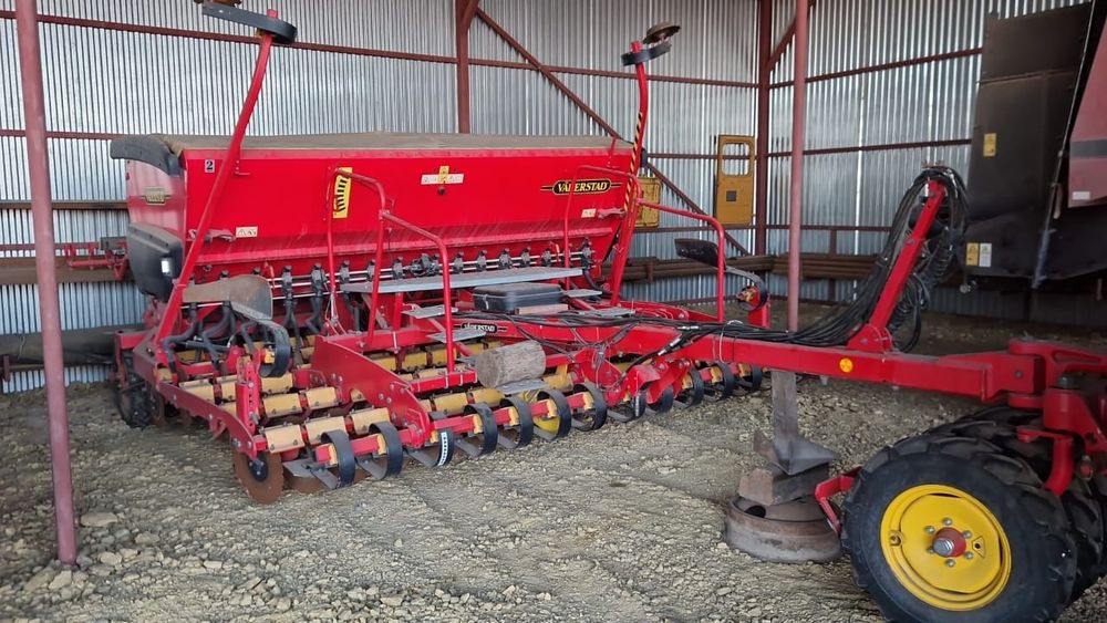 Сеялка VADERSTAD Rapid 400 С