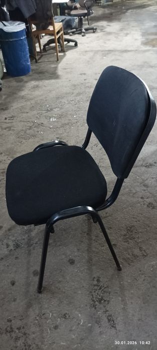 Стул офисный б/у