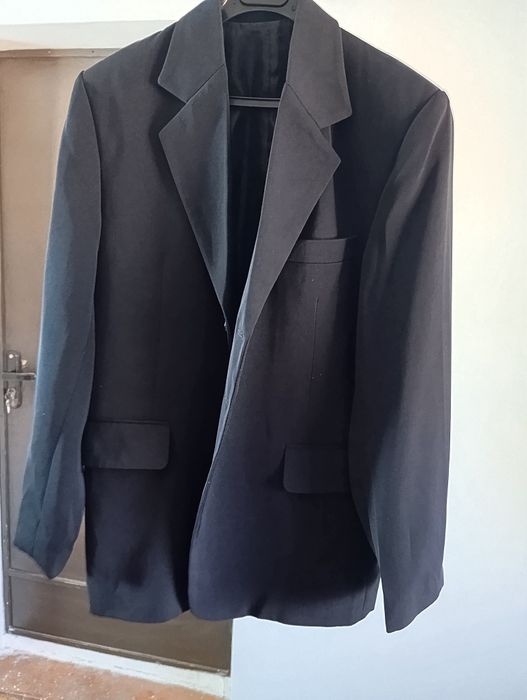 Продам мальчиковый школьный пиджак