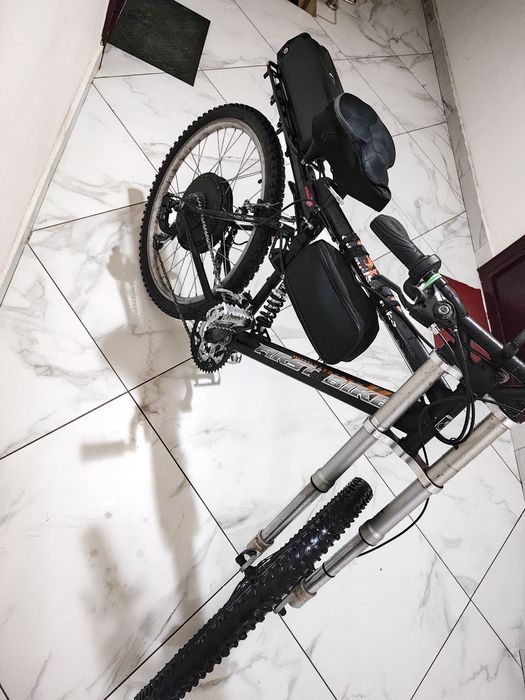 Bicicletă electrică puternică 500W accelerație + asistare baterie 10Ah