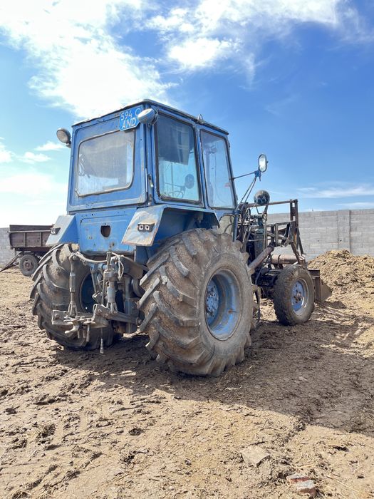 Продам трактор юмз