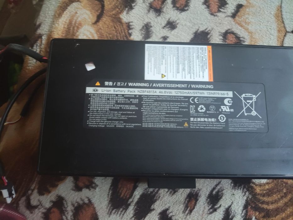 Baterie segway Ninebot model NZBF4813A max G3  46.8Vdc capacitate de 12750mAh/597Wh.pret 750 de lei