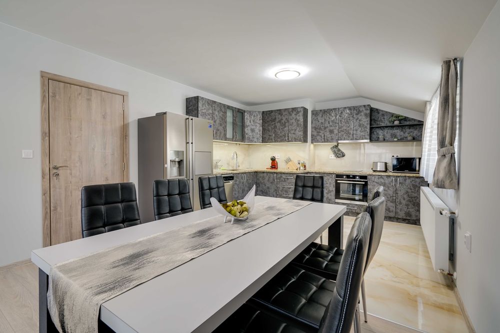 Продава се Къща в Трявна - 435 кв.м за 1725 €/кв.м - Снимка #9