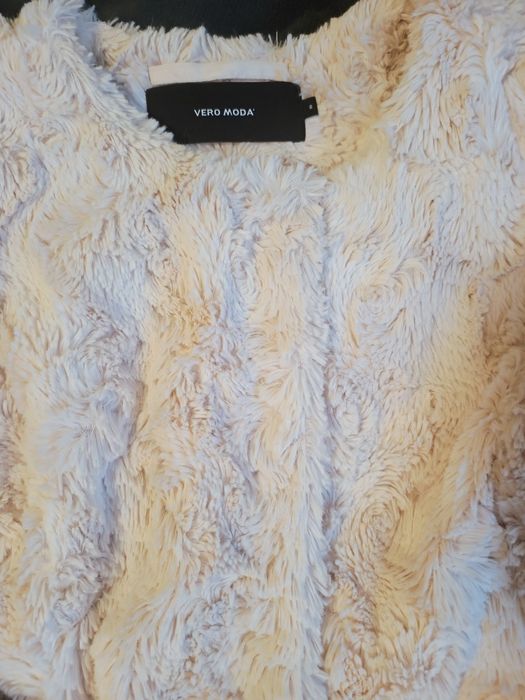 Яке дамско елегантно