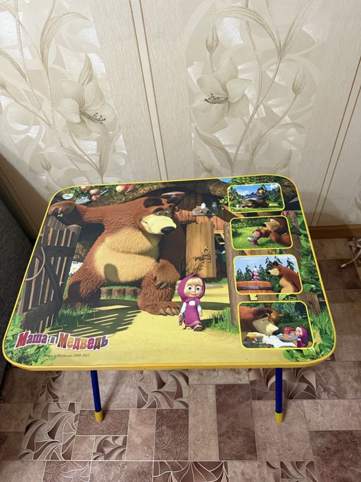 Продам детский стол