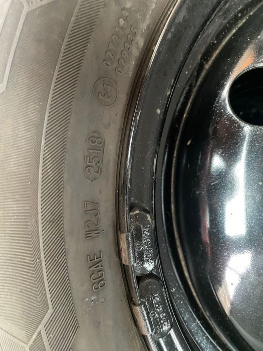 Зимни гуми с джанти 195х65 15 Субару