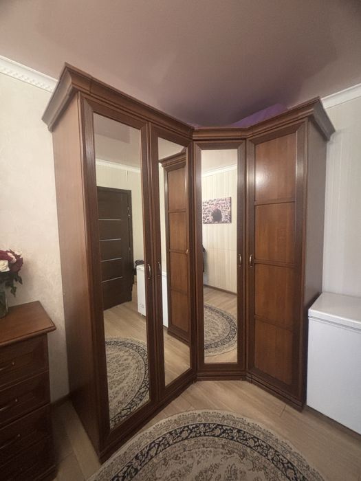 Спальный гарнитур