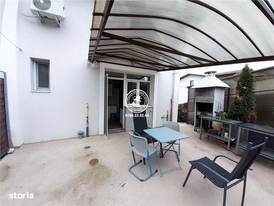 Vila  de vanzare  Rediu,