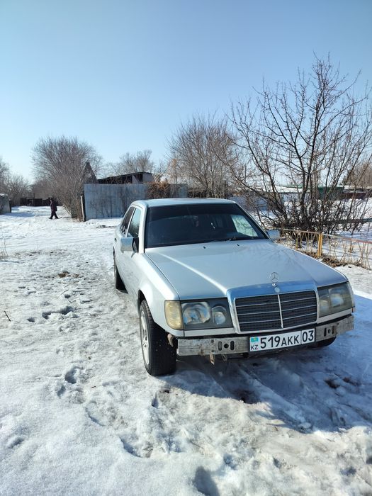 Mersedes benz е230