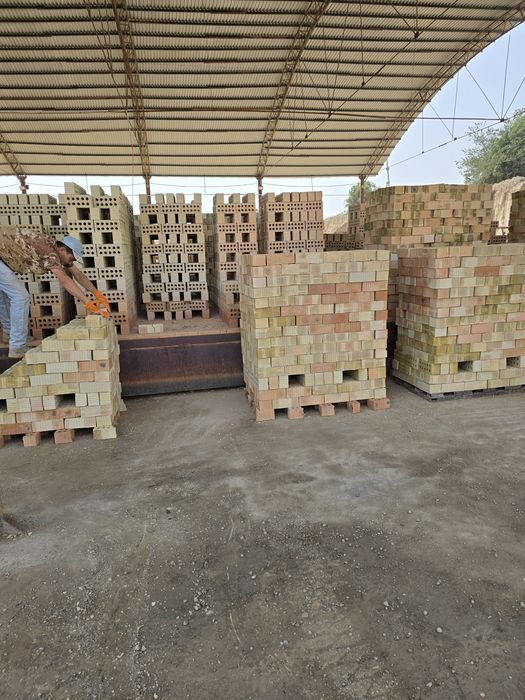 Гишт Завод. Пишган гишт.