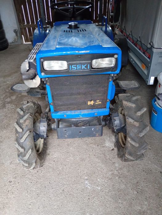 Tractor japonez ISEKI